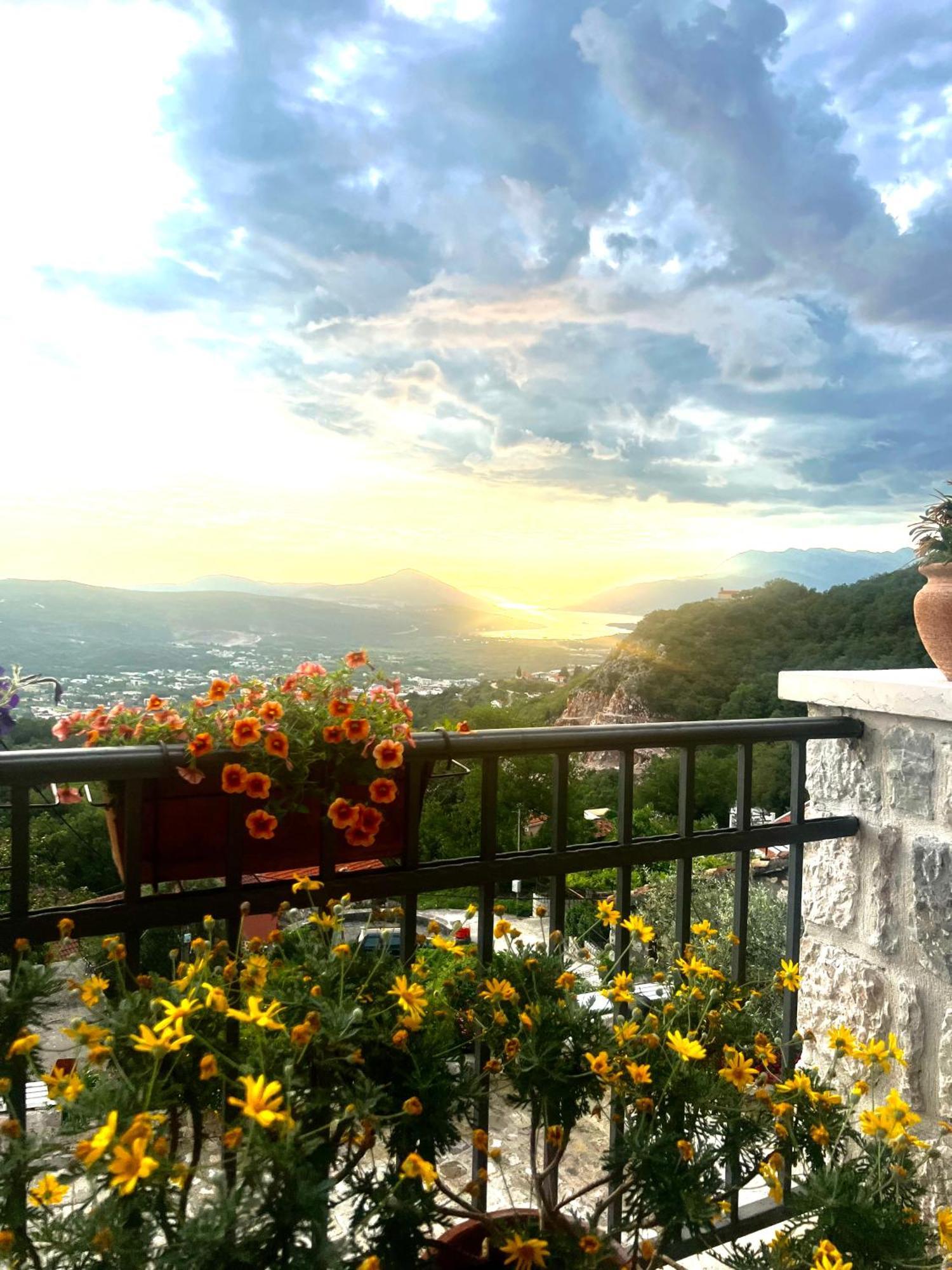 Villa Nikoleta Котор Экстерьер фото